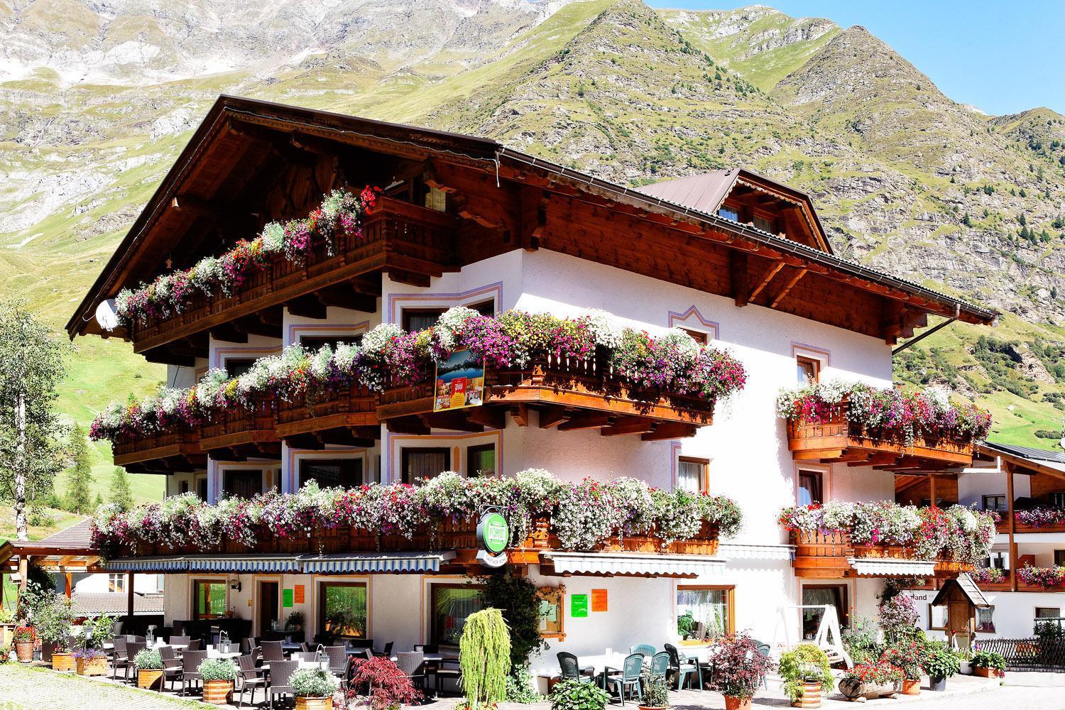 Hotel Das Lisann Pfelders Exterior photo